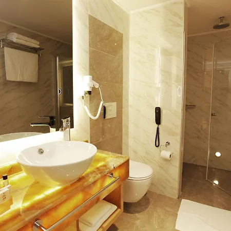Kleopatra (adults Only) 3*