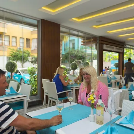 מלון דירות Kleopatra (adults Only) אלאניה