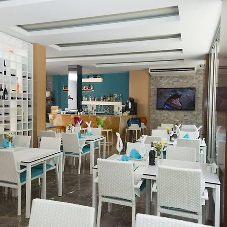 מלון דירות Kleopatra (adults Only) 4*