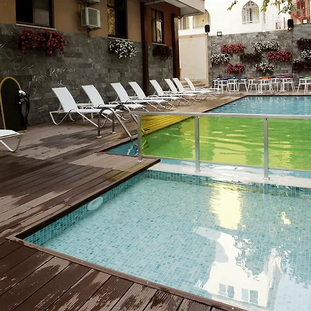 Aparthotel Kleopatra (adults Only)