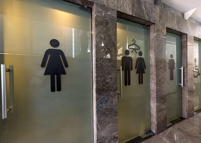 Aparthotel Kleopatra (adults Only)