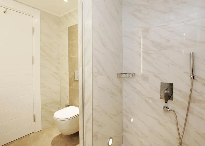 Aparthotel Kleopatra (adults Only)